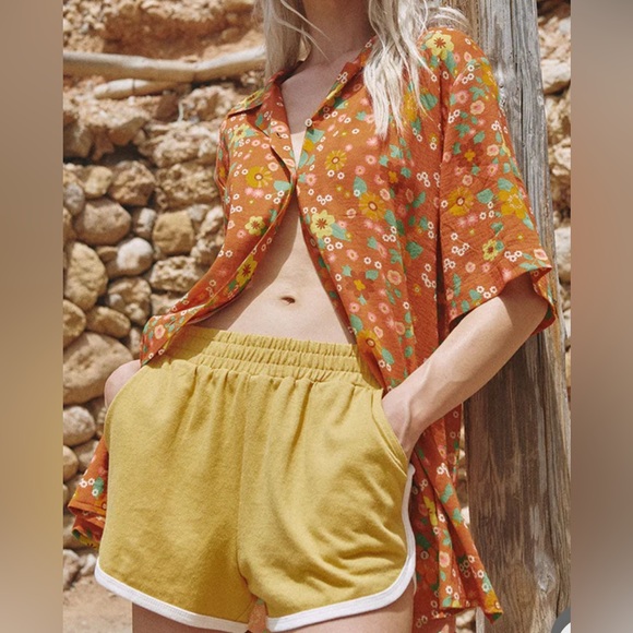 Spell Tops - Pomelo shirt size medium